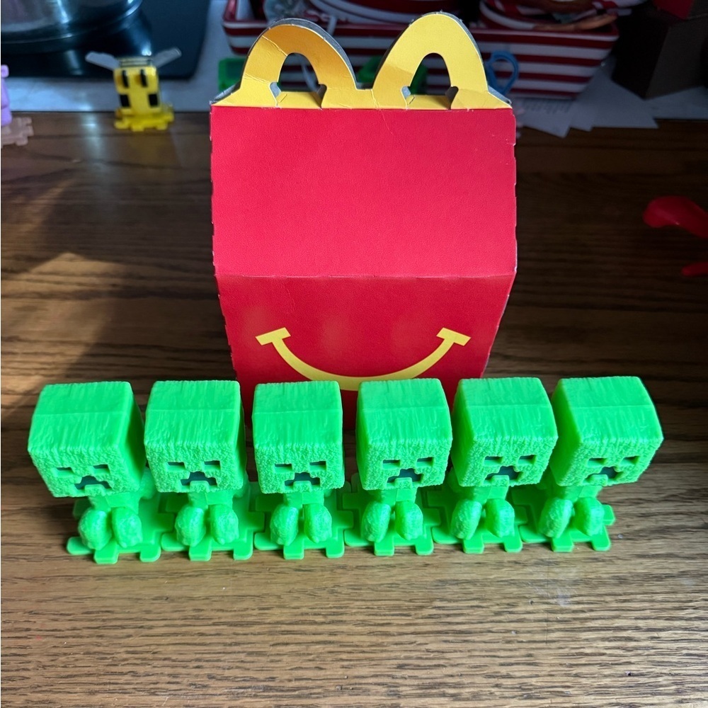 Minecraft Creeper Green Block Character Toy 7-Piece Set